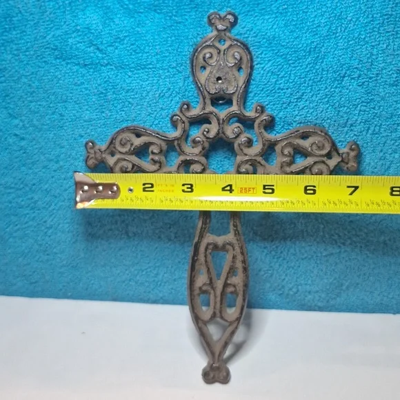 Cast Iron Cross - Picture 5 of 6